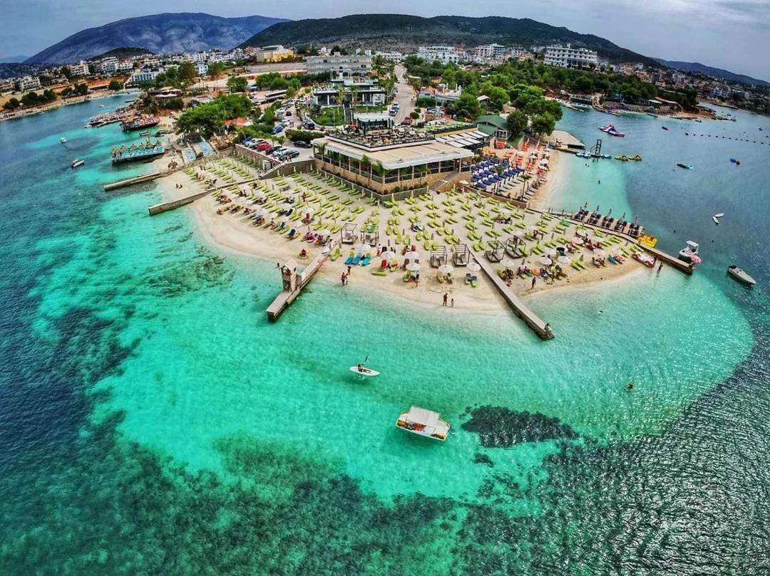 Vila Ademi Εξαμίλιο Εξωτερικό φωτογραφία