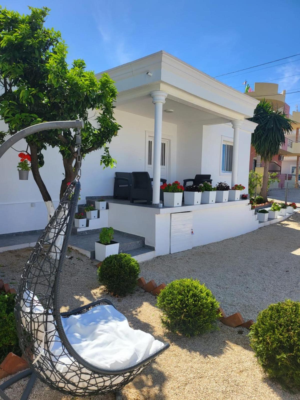 Vila Ademi Εξαμίλιο Εξωτερικό φωτογραφία
